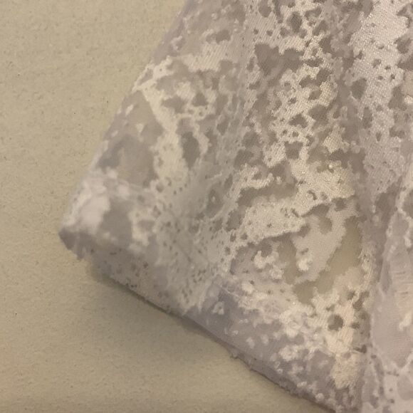 bar lll short sleeve white sheer tee Size XS NWT - Picture 3 of 6